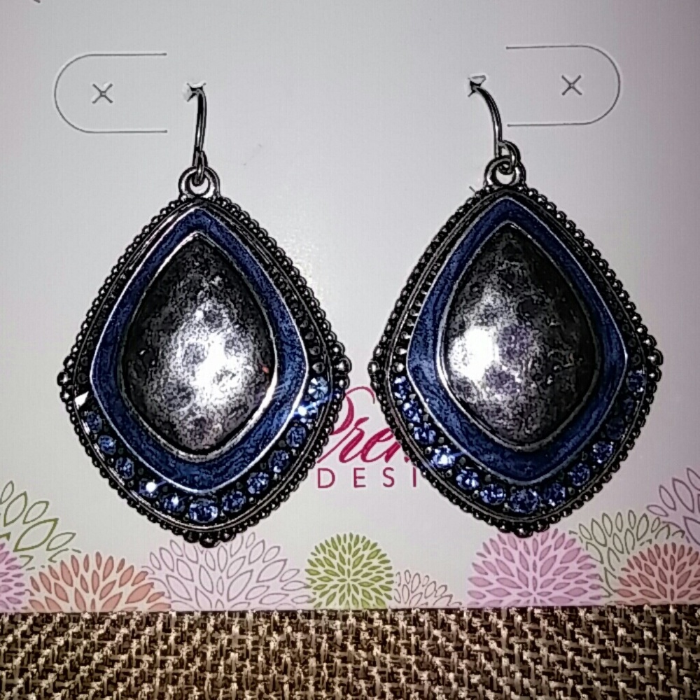 Premier Designs - Good to Go Earrings